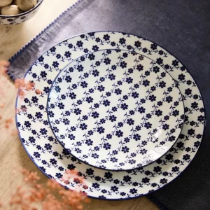 Talerz Navia Deserowy Granatowy W Kwiatuszki 19 Cm
