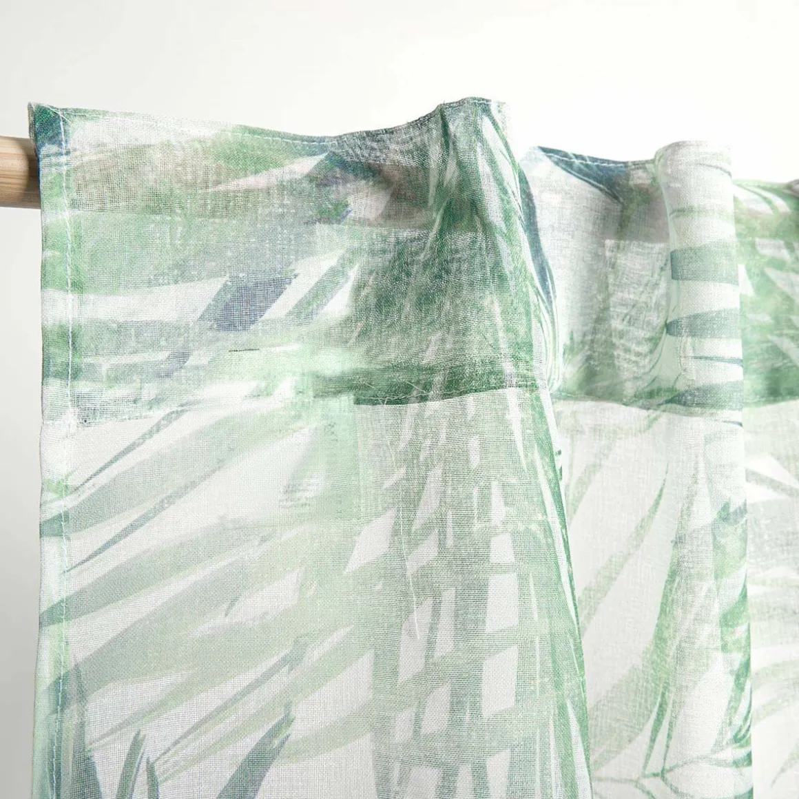 zaslona_dail_w_zielone_li_5.webp Zaslona Dail W Zielone Liscie 140X250 Cm