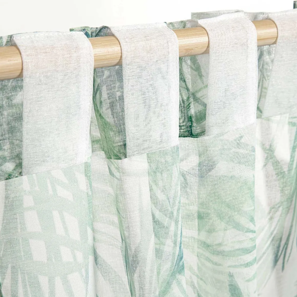 zaslona_dail_w_zielone_li_6.webp Zaslona Dail W Zielone Liscie 140X250 Cm