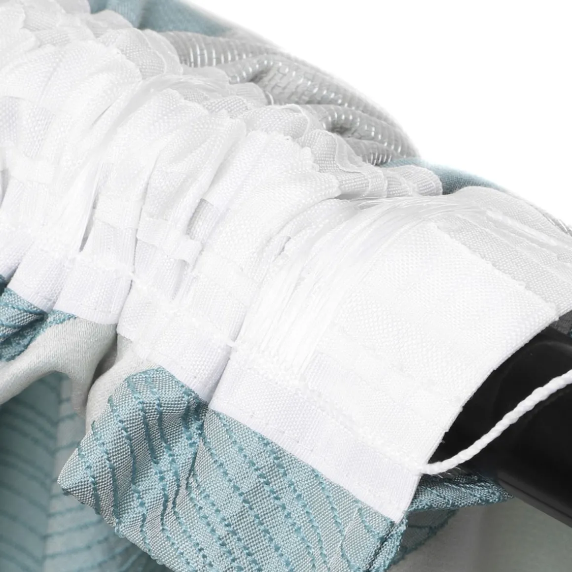 zaslona_daira_w_niebieski_4.webp Zaslona Daira W Niebieskie Liscie 140X250 Cm