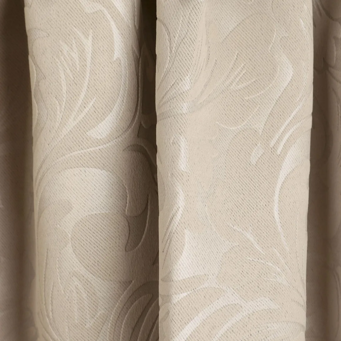 zaslona_elisi_z_wytlaczan_3-1.webp Zaslona Elisi Z Wytlaczanym Wzorem Bezowa 140X250 Cm