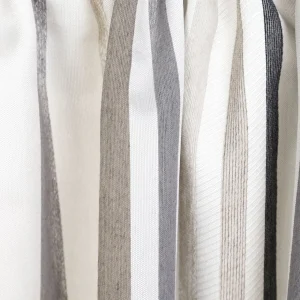 Zaslona Mirla W Pionowe Paski 140X250 Cm