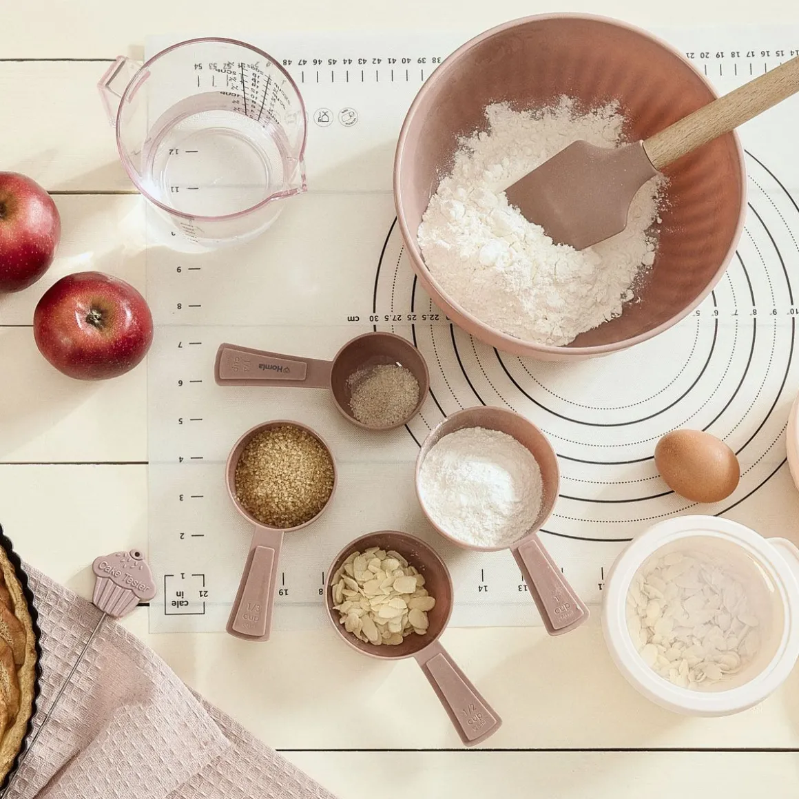 zestaw_miarek_easy_bake_k_2.webp Zestaw Miarek Easy Bake Kuchennych 4 Szt.