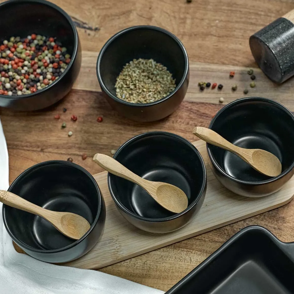 zestaw_miseczek_fincan_do_7.webp Zestaw Miseczek Fincan Do Serwowania Ch, 3 Szt. 32X7 Cm