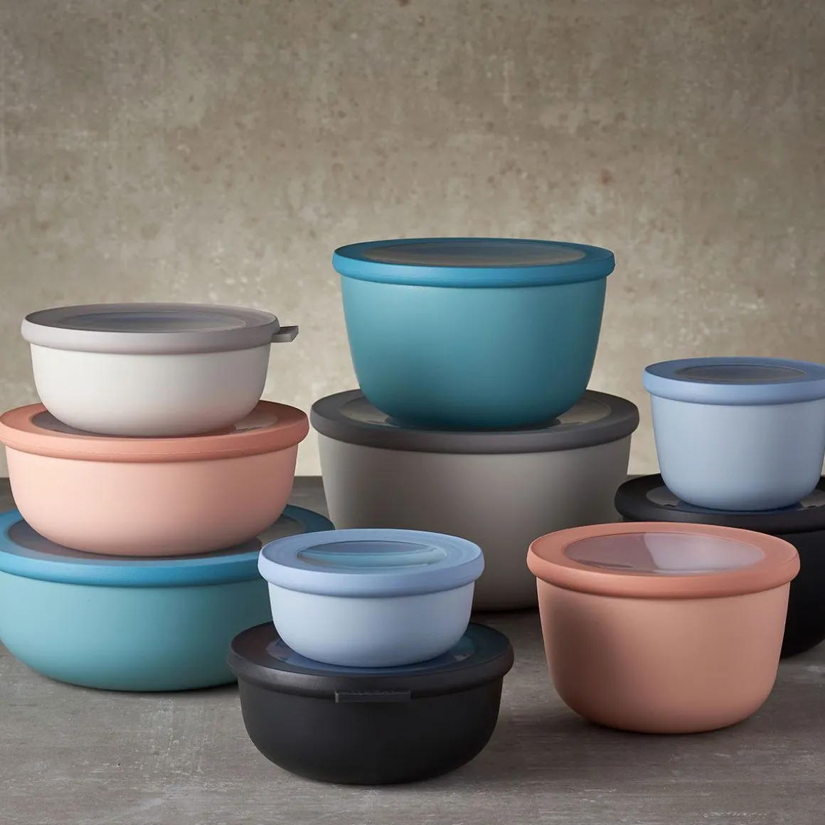 zestaw_misek_cirqula_duzy_4.webp Zestaw Misek Cirqula Duzych 3 Szt. 500/1000/2000 Ml