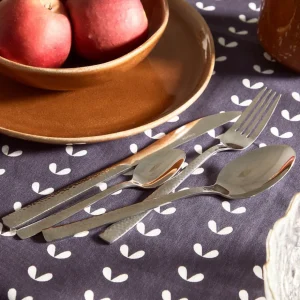 Zestaw Sztućców Martello Z Mlotkowana Raczka Srebrne 24 Szt.